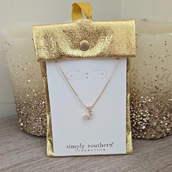 NEW Simply Southern Gold J Initial Necklace - Picture 1 of 4
